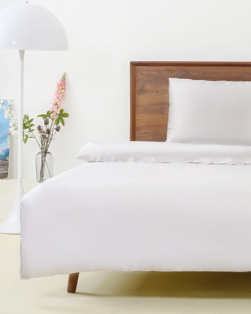 Super Soft Mulberry Silk Bedding Set Luxury Silk Bedding Set with 100% Silk  - China Bedding Set and Silk Bedding Set price